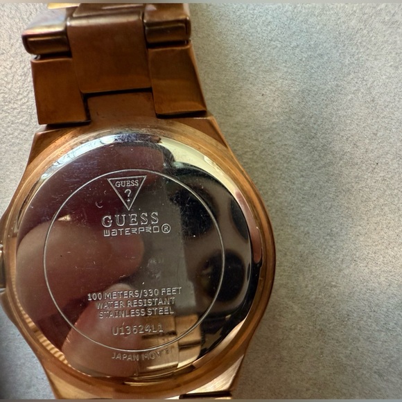 GUESS Rose Gold Women's Watch - Picture 6 of 6
